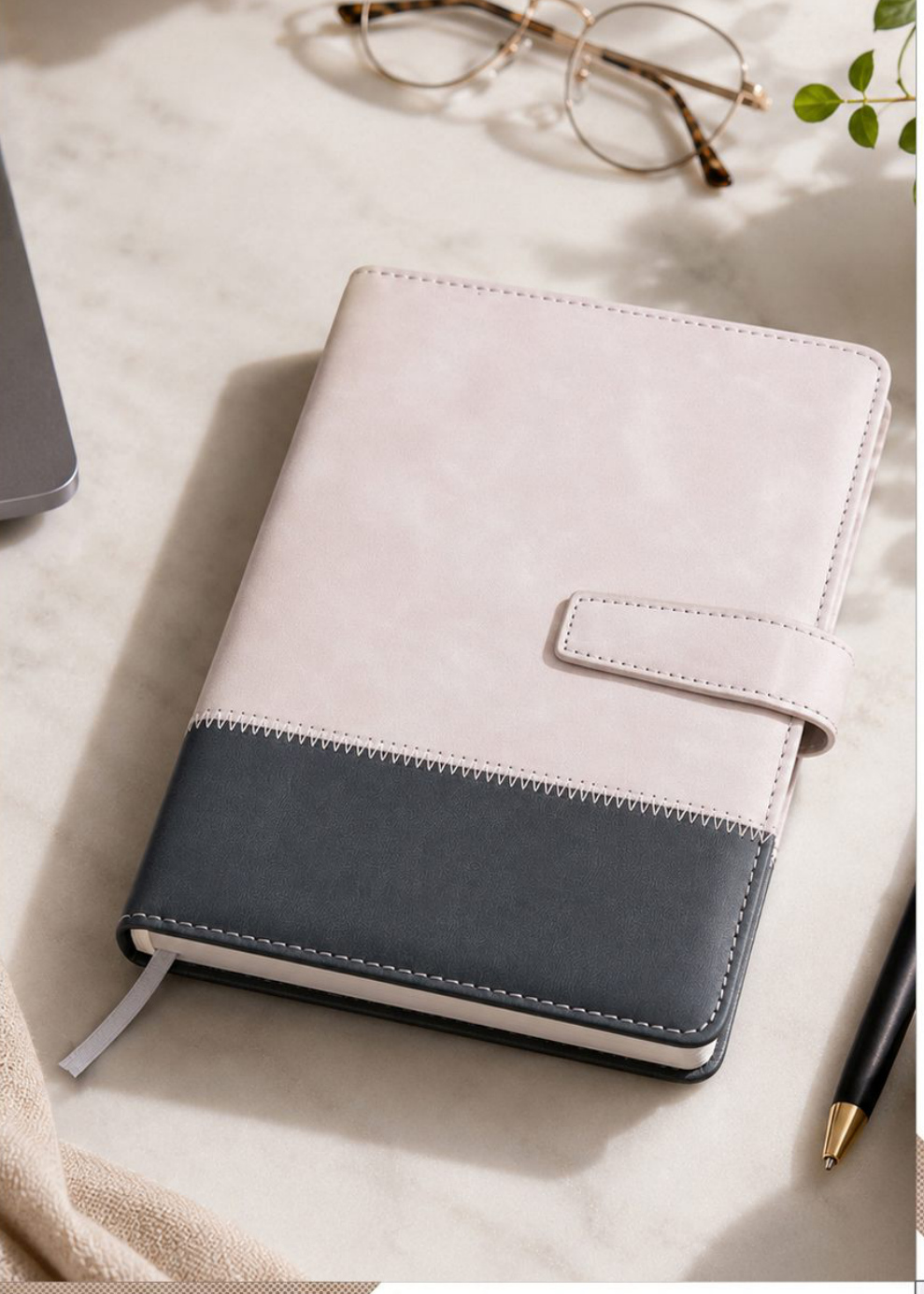 V-731 Executive Hardbound Leatherette Diary